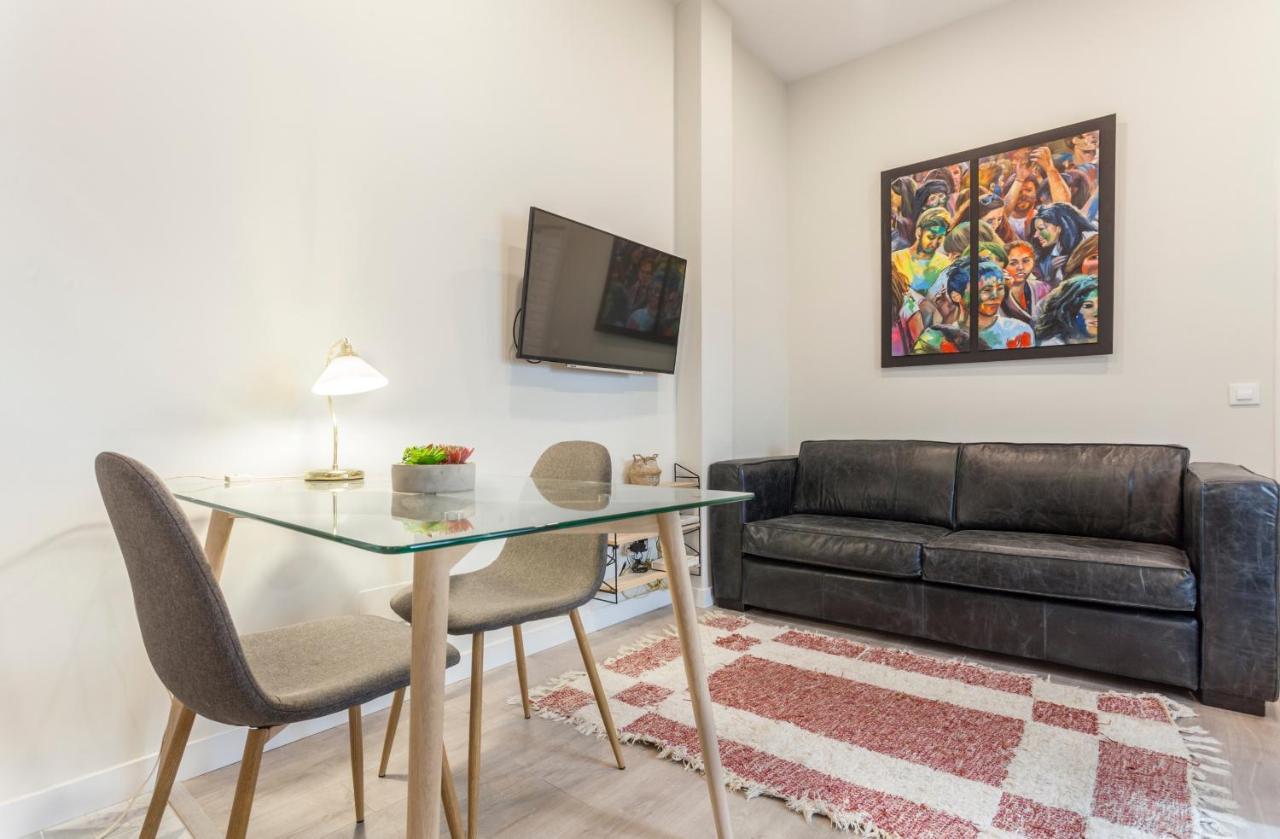 Apartamento Gran Via En Мадрид Екстер'єр фото